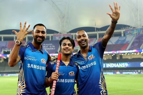 Ishan Kishan (centre) with the Pandya brothers after helping MI win their 5th IPL title (Credits: IPLT20.com)