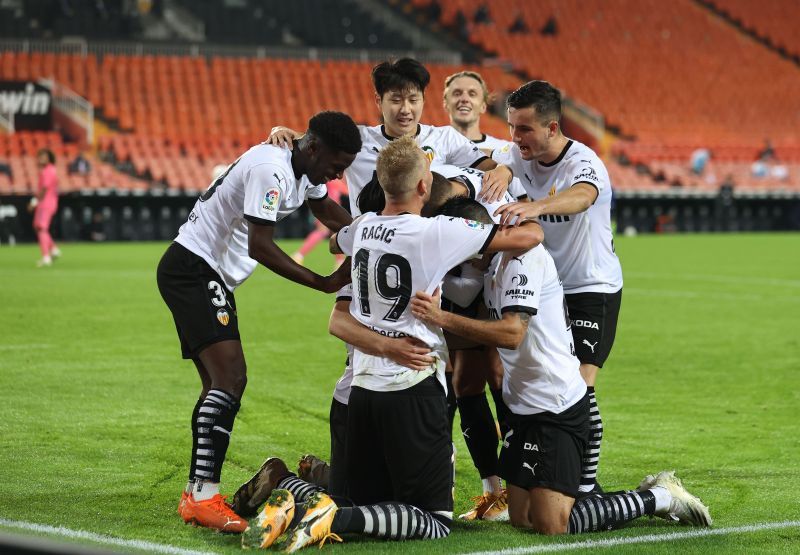 Valencia CF v Real Madrid - La Liga Santander