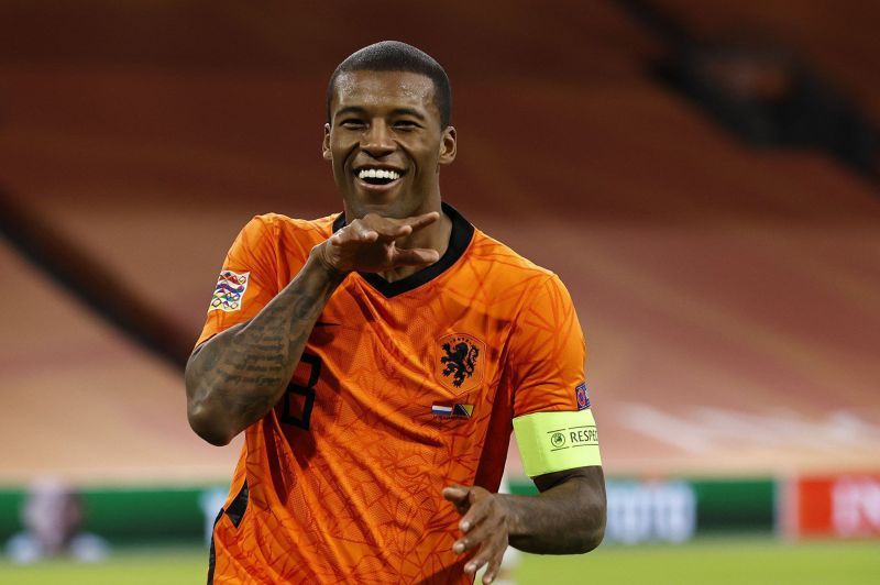 Georginio Wijnaldum scored twice as the Netherlands defeated Bosnia and Herzegovina.