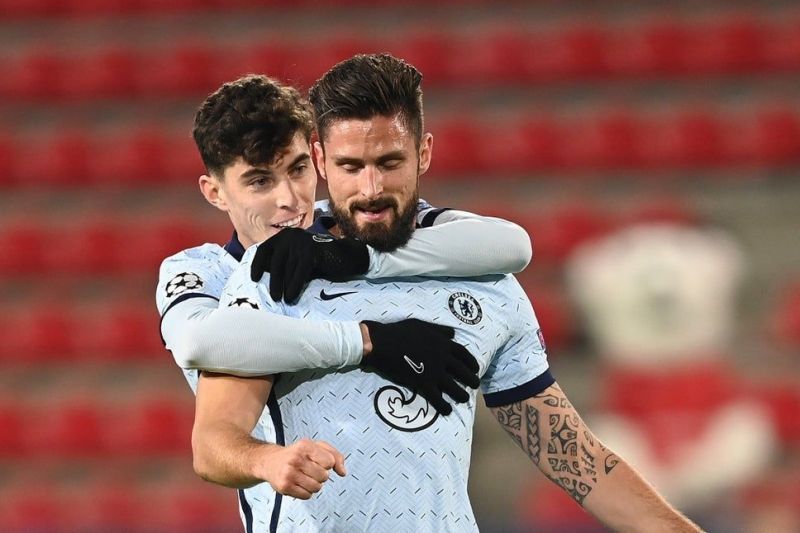 Chelsea forward Giroud celebrates his winner with teammate Kai Havertz.