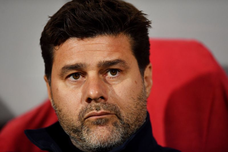 Pochettino, who continues to be linked to Manchester United, is considering his options.