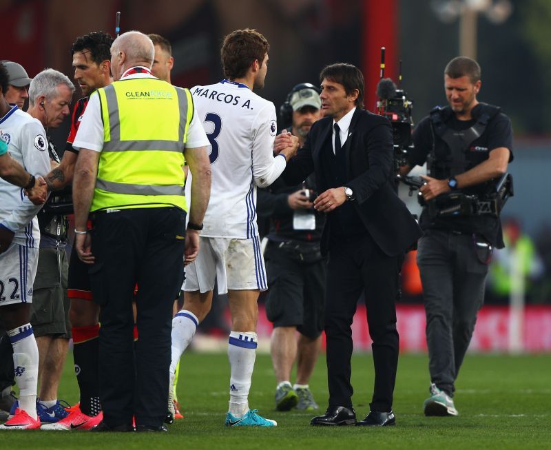 Alonso and Conte shared a great relationship at Stamford Bridge