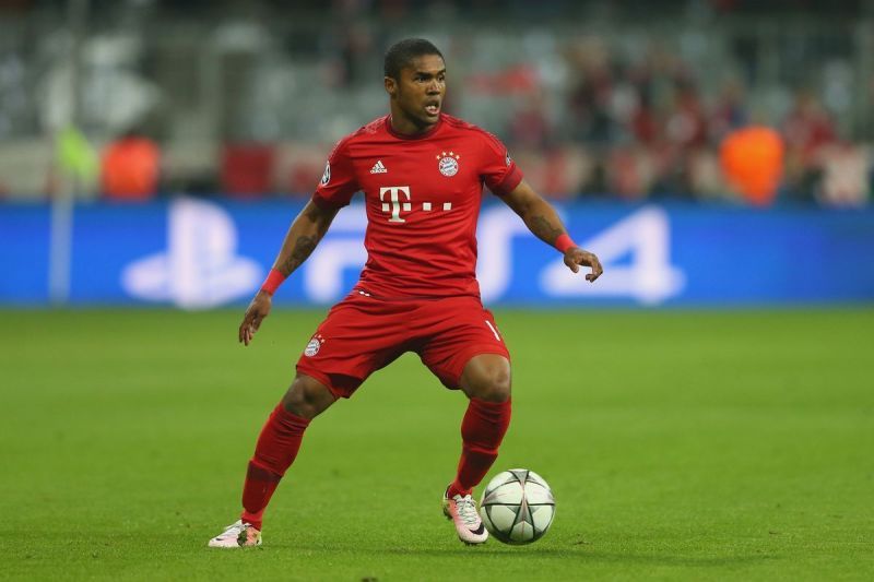 Douglas Costa