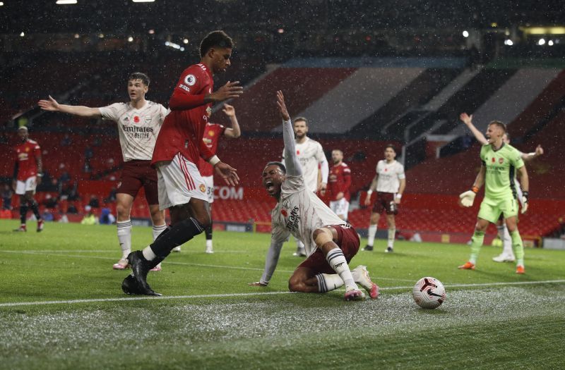 Manchester United v Arsenal - Premier League