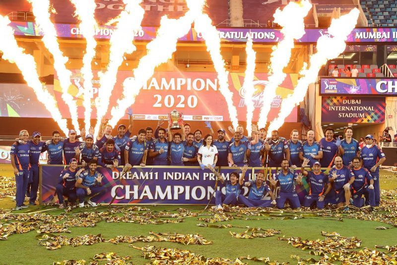 Mumbai Indians celebrate their victory (Photo by: Ron Gaunt / Sportzpics for BCCI)