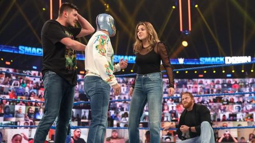 The Mysterio Family and Murphy on SmackDown