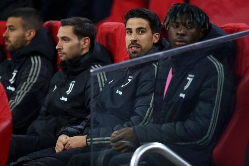 Sami Khedira (second from right)