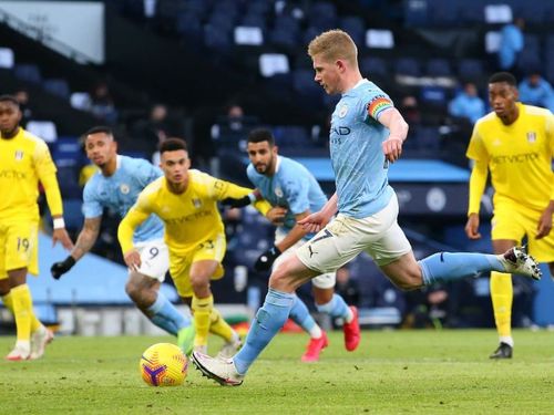 Kevin De Bruyne in action against Fulham