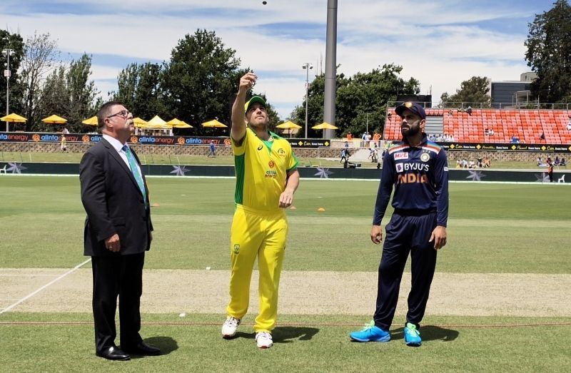 Aaron Finch and Virat Kohli at the toss. (Pic: BCCI/Twitter)