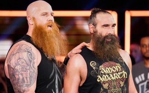 Erick Rowan and Brodie Lee (Luke Harper)