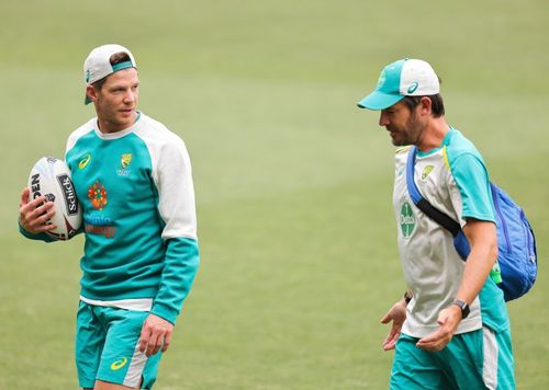 Tim Paine (L) and Joe Burns