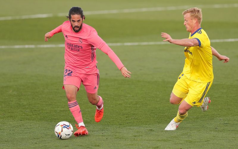 Isco in action for Real Madrid against Cadiz