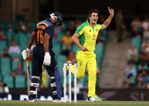 Pat Cummins returned figures of 3 for 67 in the second ODI against India