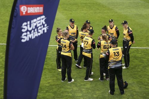 Wellington Blaze v Auckland Hearts - Super Smash