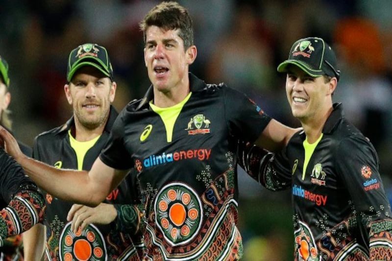 Moises Henriques would want to hold his own and move out of Marcus Stoinis&#039; shadow.