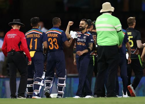 A jubilant Indian team after beating Australia in the second T20I by 6 wickets