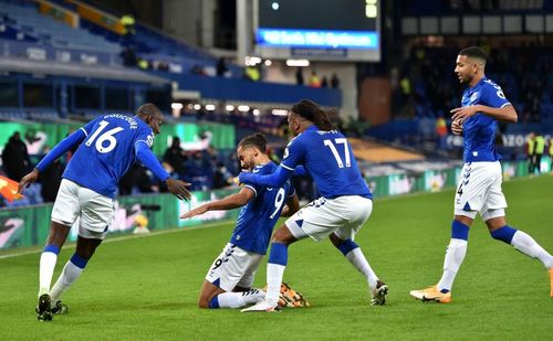 Everton beat Arsenal 2-1 at Goodison Park