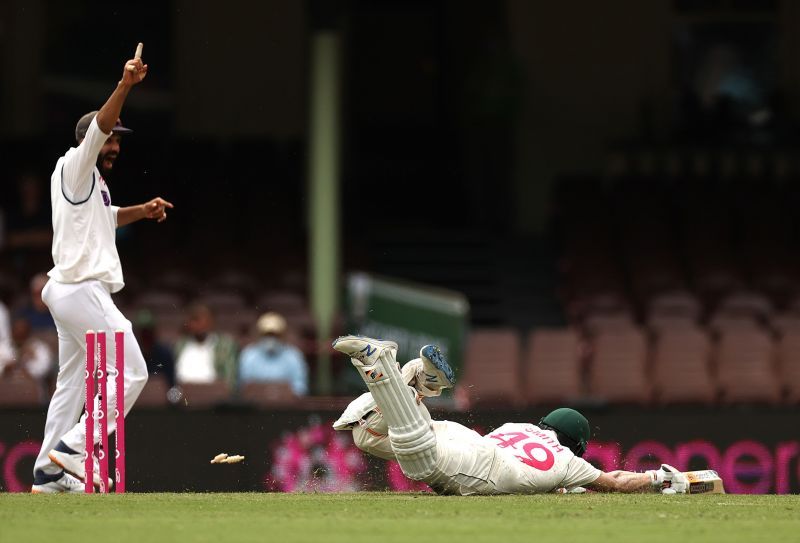 Sanjay Manjrekar picked Ravindra Jadeja's run-out of Steve Smith as another of his best moments