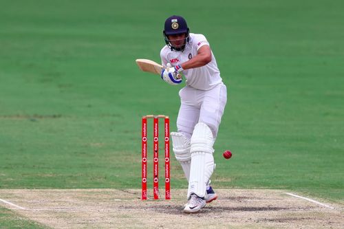 Gill and Pujara scored 20 runs in Mitchell Starc's over