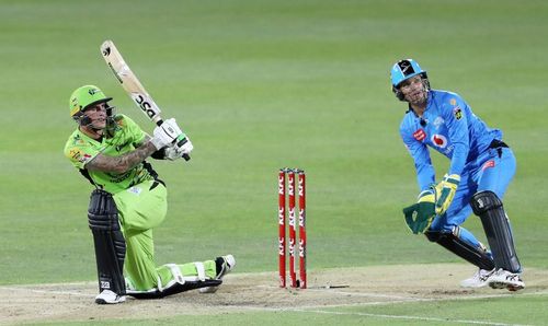 Alex Hales led the Sydney Thunder to a big win