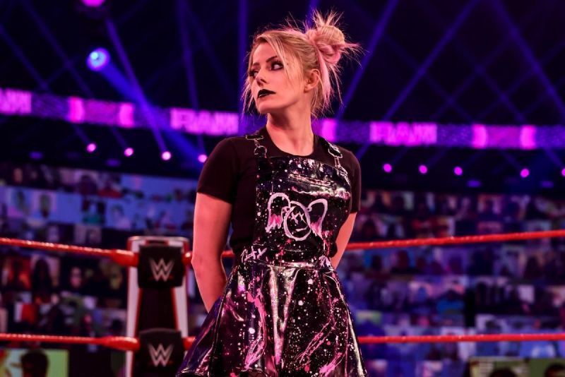 Alexa Bliss could win this year's Women's Royal Rumble match