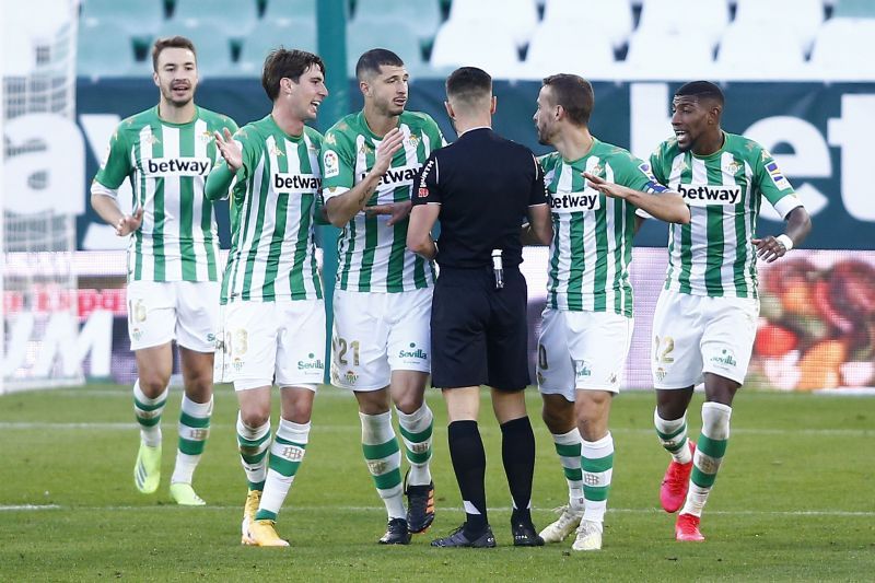 Real Betis take on Huesca this weekend