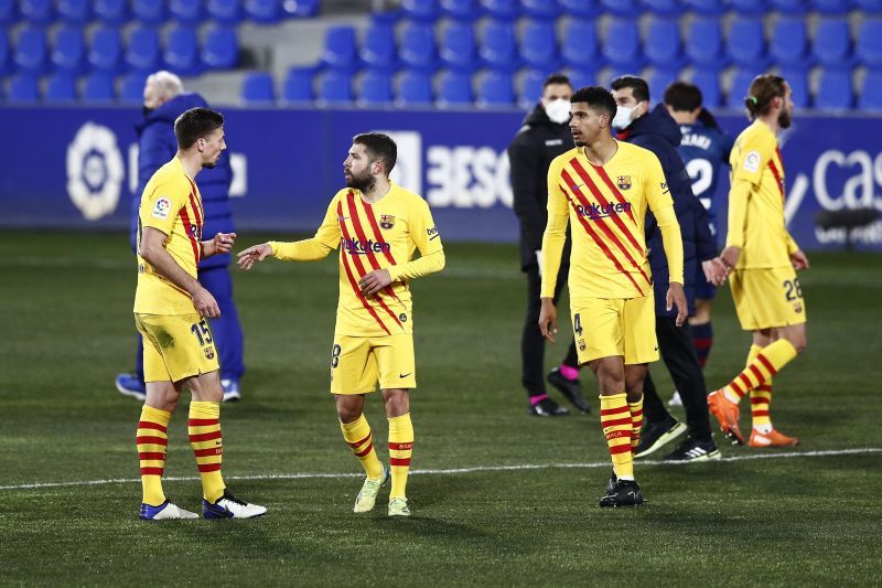 Barcelona defeated Huesca away from home