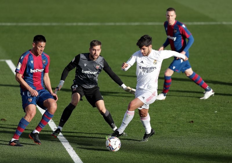 Real Madrid v Levante UD - La Liga Santander