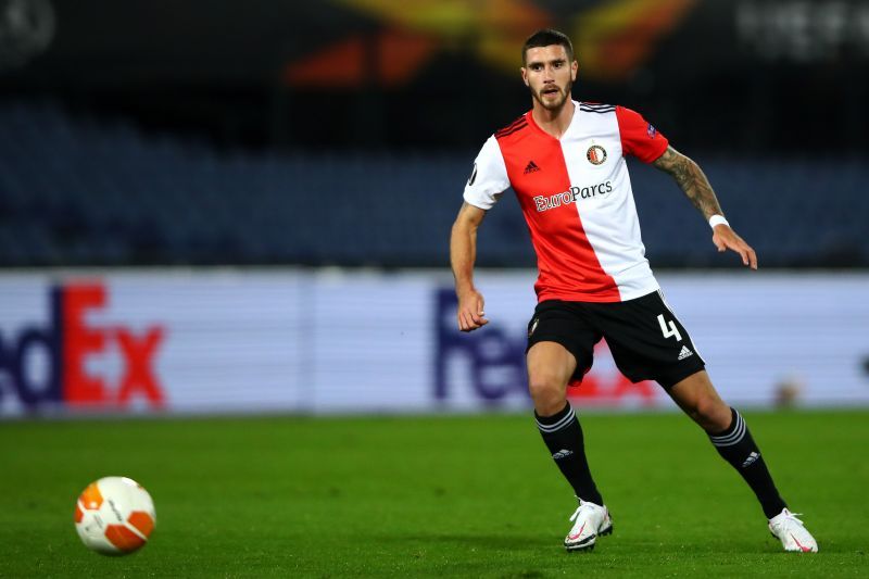 Marcos Senesi in action for Feyenoord