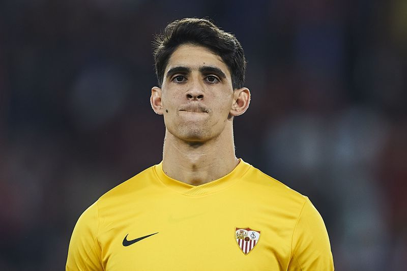 Sevilla goalkeeper Bono has kept 5 clean sheets in 12 games&nbsp;this season