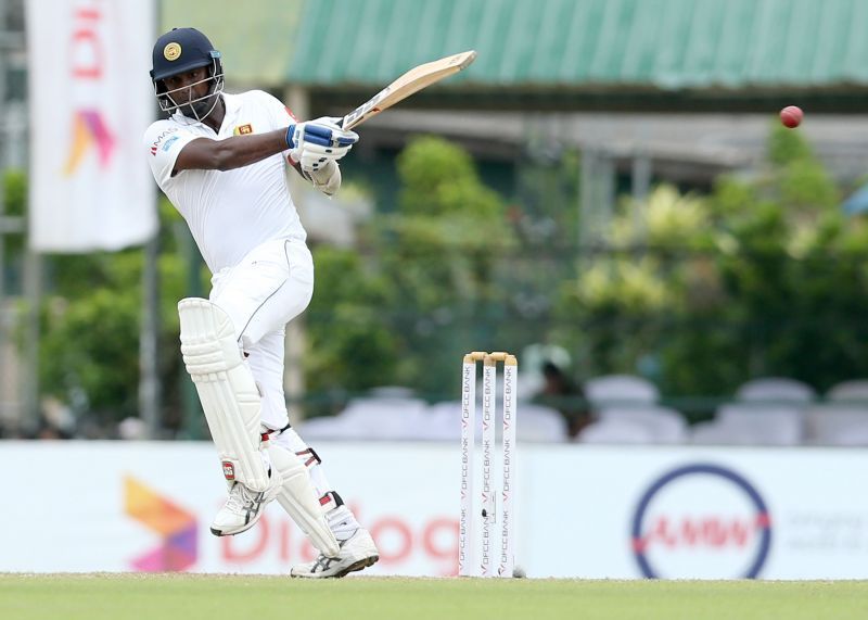 Angelo Mathews was dismissed on 27 as Sri Lanka struggled on day one