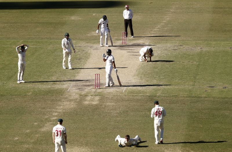 Tim Paine dropped Hanuma Vihari late on Day 5.