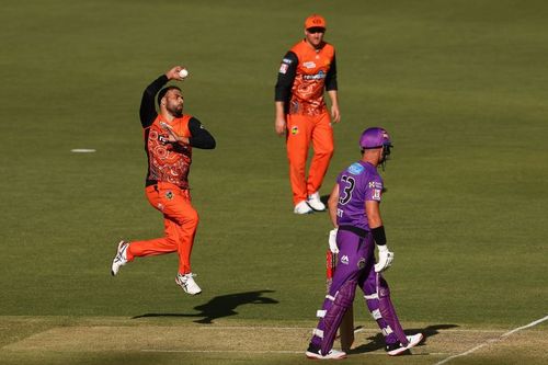 Action from the BBL game between Perth Scorchers & Hobart Hurricanes