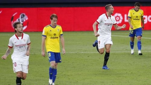 Sevilla drew first blood in this derby with a 3-1 win in Cadiz last September