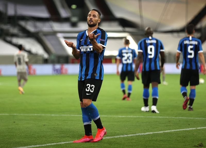 Danilo D'Ambrosio picked up an injury in Inter's 2-1 loss to Sampdoria