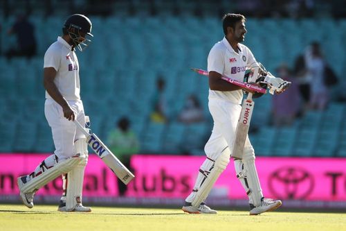 Hanuma Vihari (L) overcame an injury to see out the game against Australia