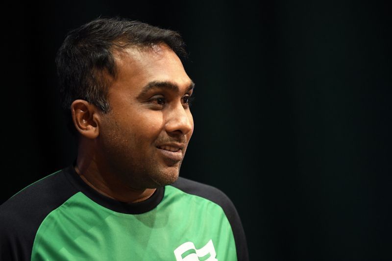 Mahela Jayawardene believes the Sri Lankan cricket team can beat England in the two-match Test series.