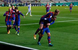 Real Sociedad 1-1 (2-3) Barcelona: Player ratings as Riqui Puig settles thrilling penalty shootout | Spanish Supercup 2020-21