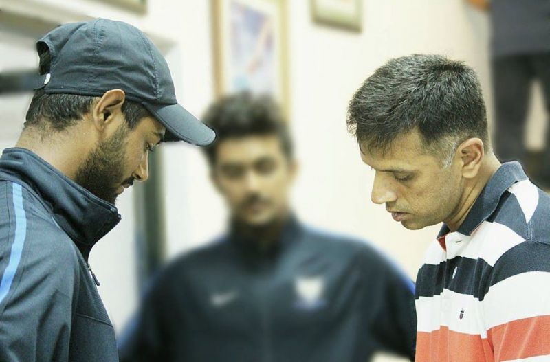 Sumit Kumar with former Indian captain Rahul Dravid