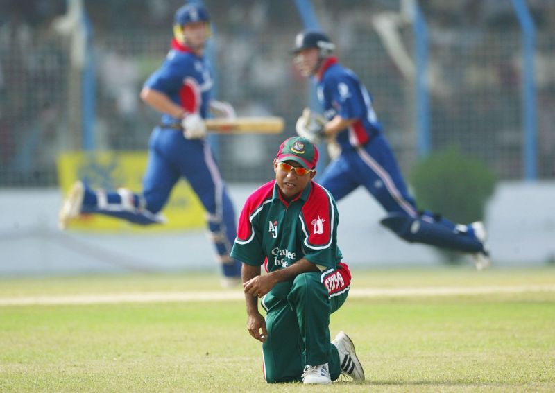 Khaled Mahmud is the captain of Bangladesh Legends