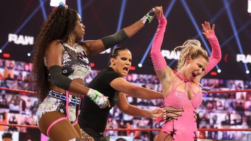 Lana attacked by Shayna Baszler after her Tables Match against Nia Jax on WWE RAW