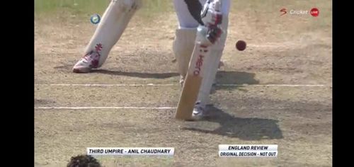 Joe Root took a shocking decision to review Ashwin's caught behind (P.C.: Twitter @BrutalBhau)