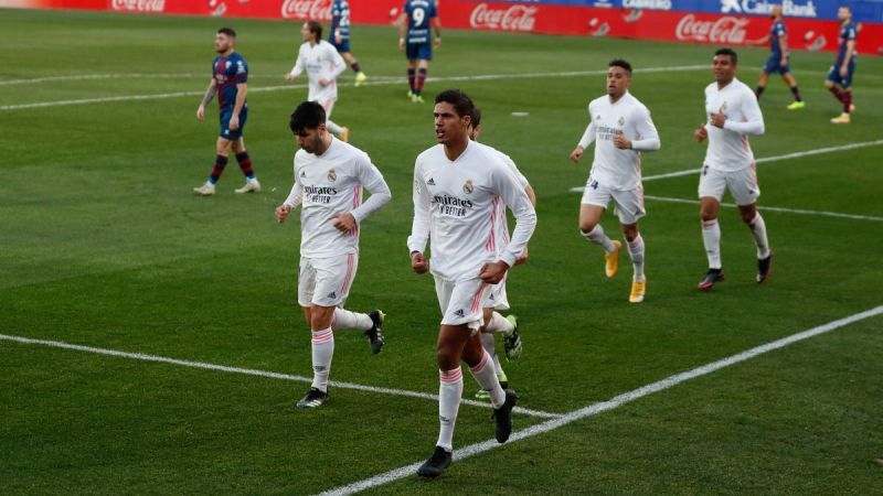Real Madrid defeated Huesca away from home