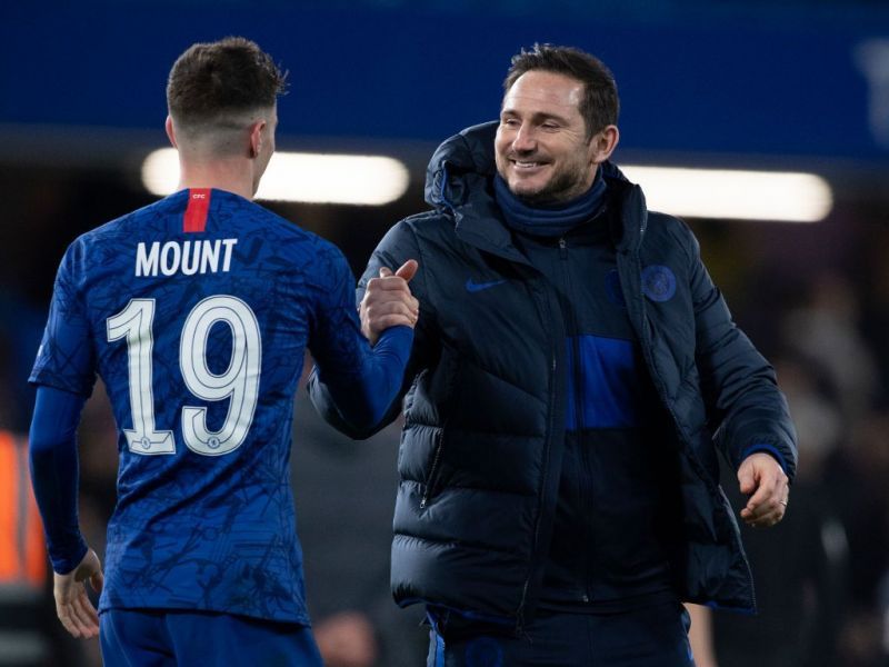 Mason Mount (left) and Frank Lampard (right)