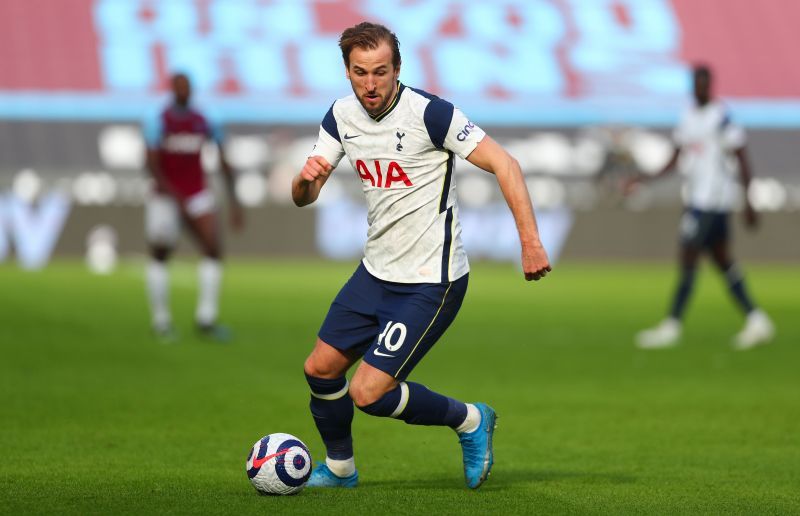 West Ham United v Tottenham Hotspur - Premier League