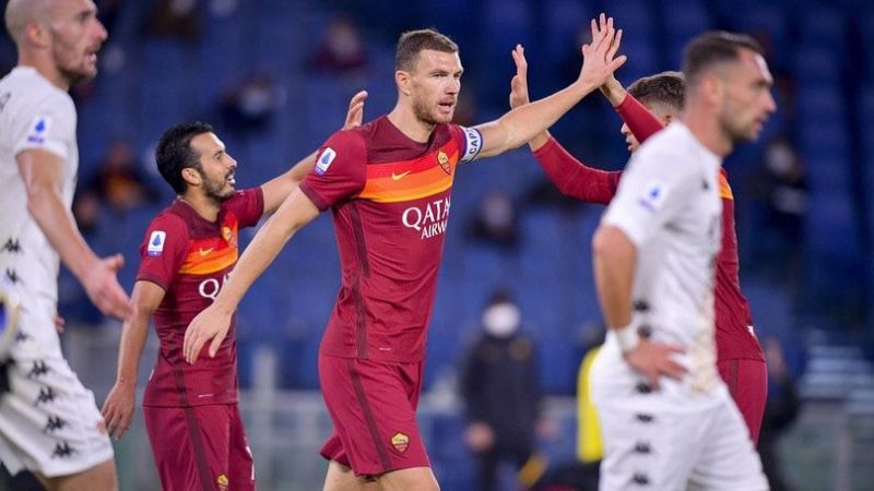 Roma have scored 15 goals against Benevento in four games, winning thrice