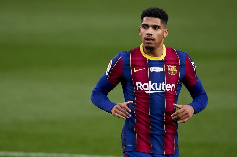 Barcelona youngster Ronald Araujo has sustained an ankle injury