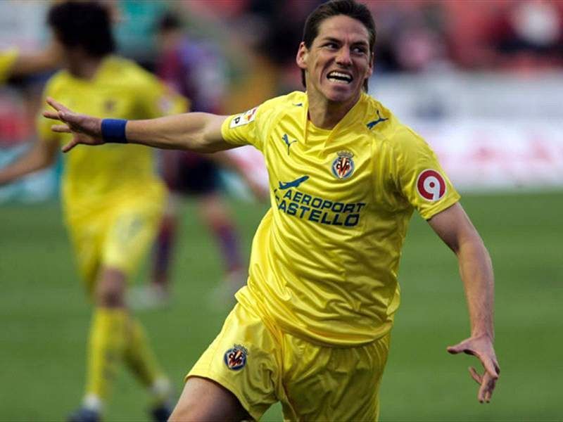 Guillermo Franco was a part of the Villarreal squad that finished second in the 2007/08 La Liga season.