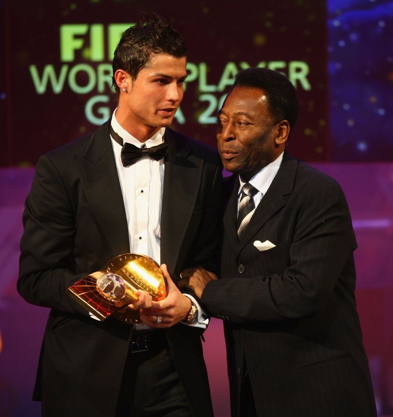 Cristiano Ronaldo (L) and Pele