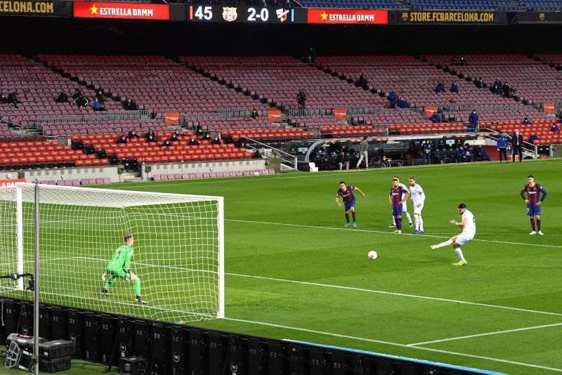 Rafa Mir scored Huesca&#039;s only goal of the game.